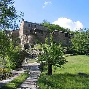 https://moulin-deleuze-chambre-le-chalet-avec-terrasse.hotels-rhonealpes.com
